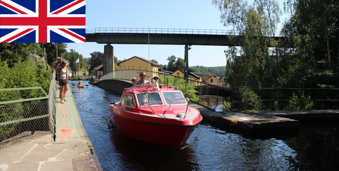 Röd Båt Akvedukten 1188X600 En
